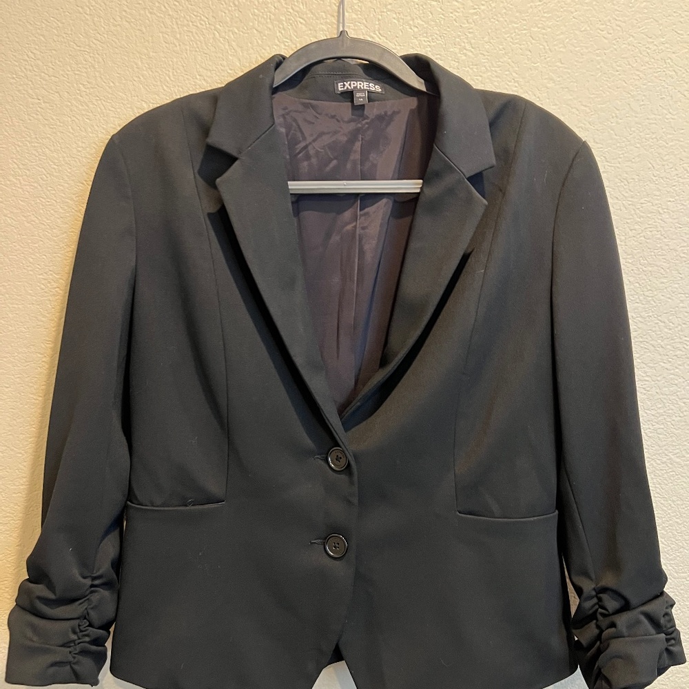 Black Express Blazer!